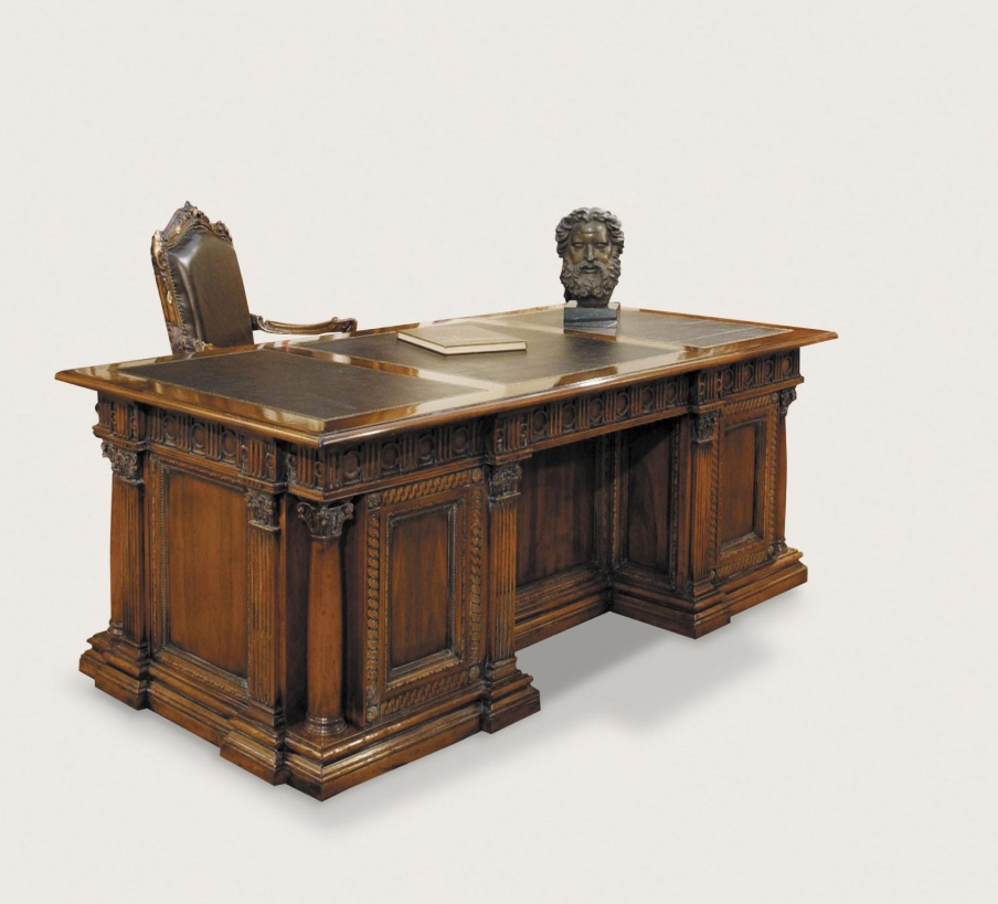 A Desk made of natural wood, Francesco Molon