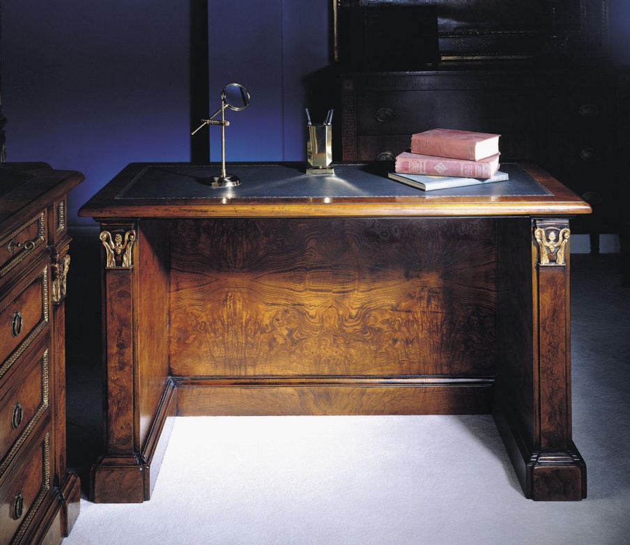 A Desk made of natural wood, Francesco Molon