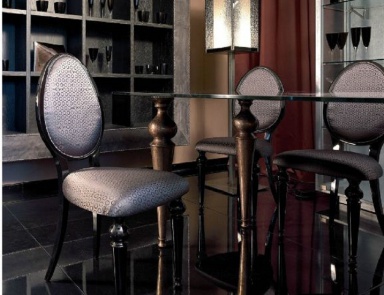 A chair with oval backrest Oxford, EGO