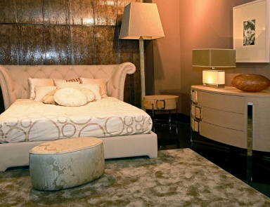 Double bed Churchill, EGO