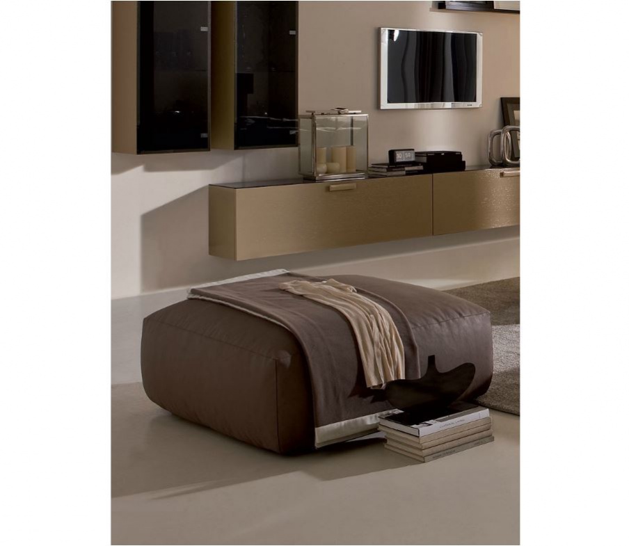 Pouf made of genuine leather California, Ego
