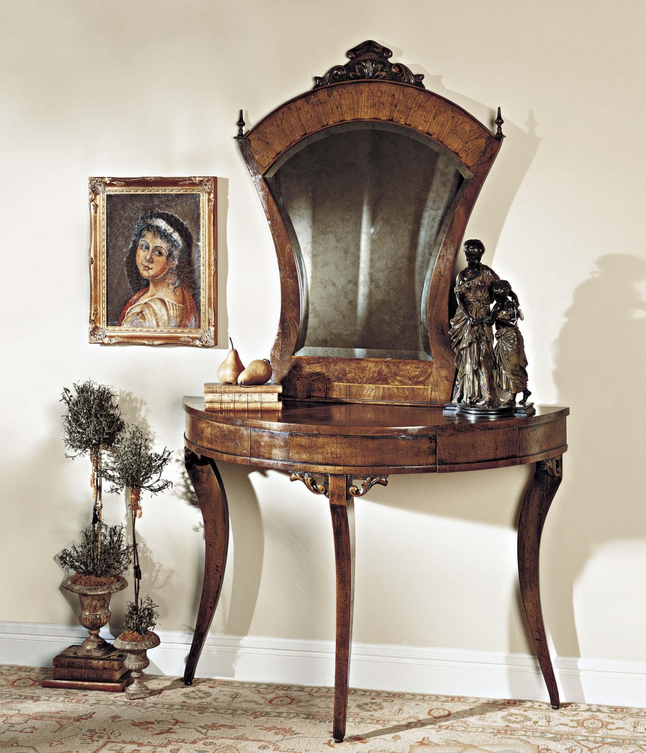 The console is natural wood, Francesco Molon