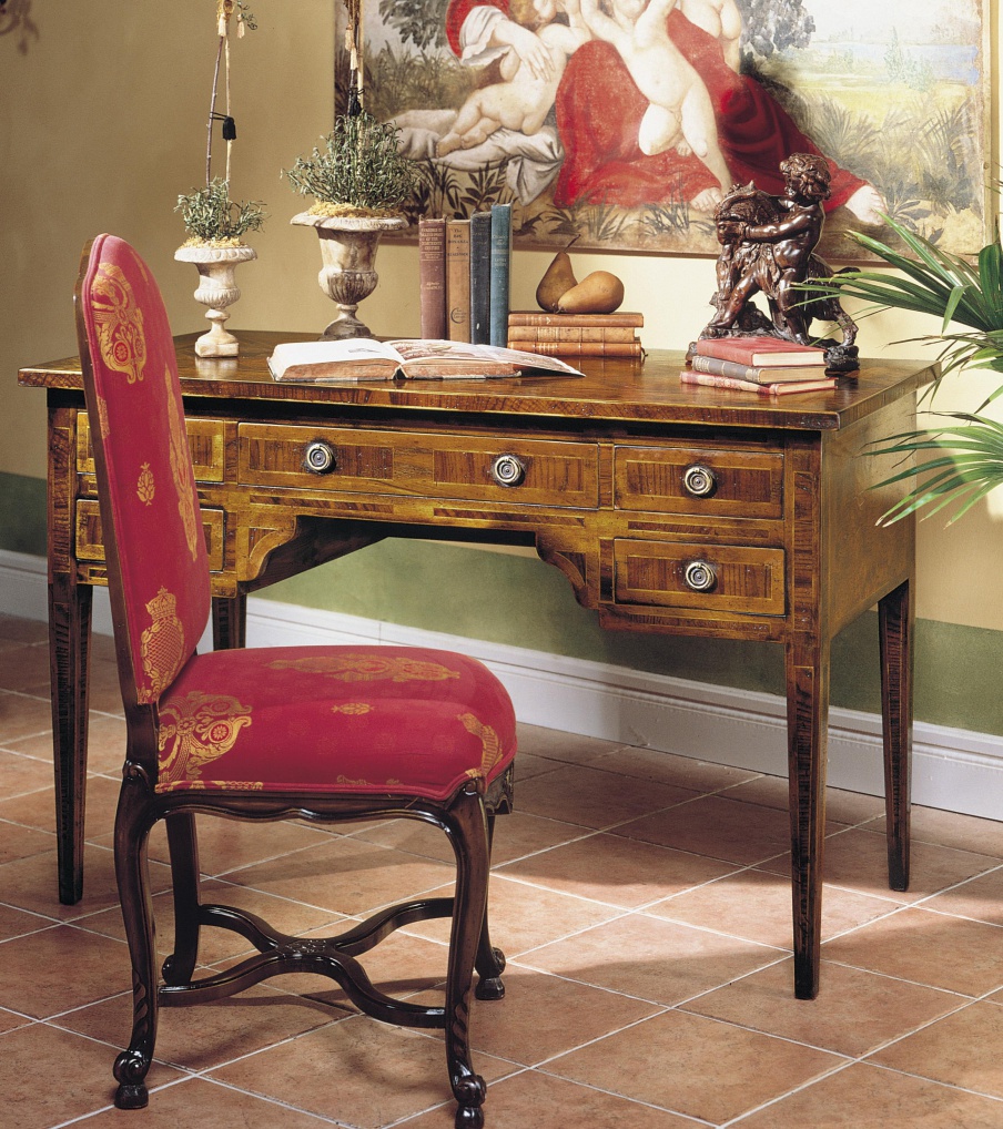 A Desk made of natural wood, Francesco Molon