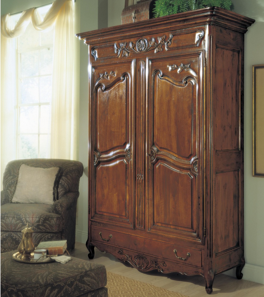 Wardrobe made of natural wood, Francesco Molon