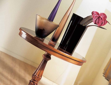 A coffee table, Zanaboni