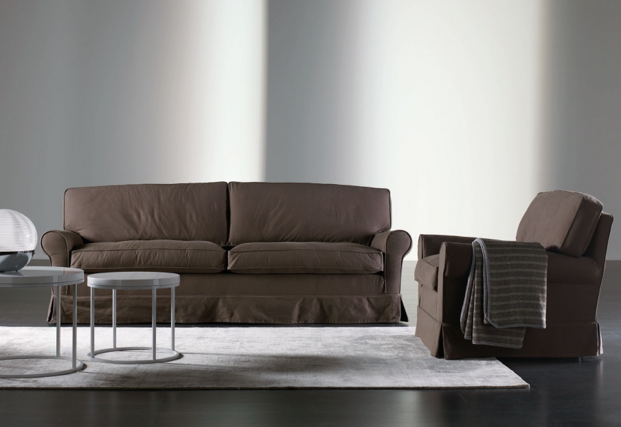 Connery triple sofa, Meridiani