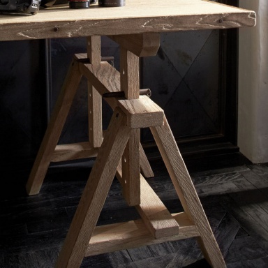 Table St. Germain Sawbuck