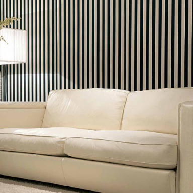 Three-seater sofa Milano