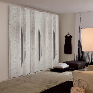 The Sipario Wardrobe