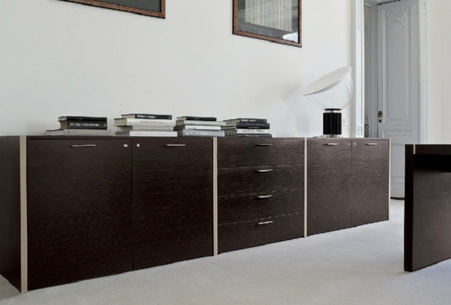 Office dresser Blade, i4 Mariani