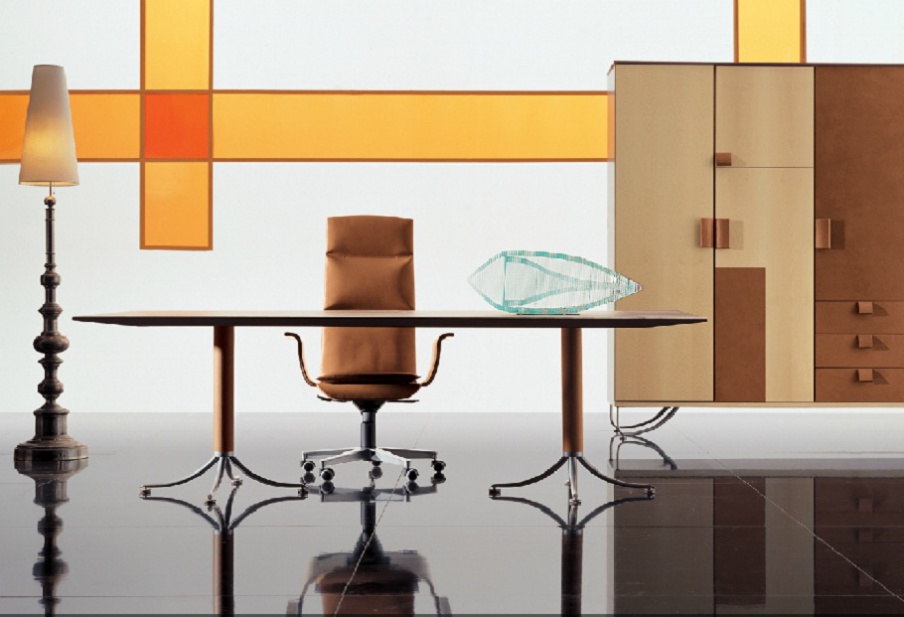 Closet Bird, I4 Mariani