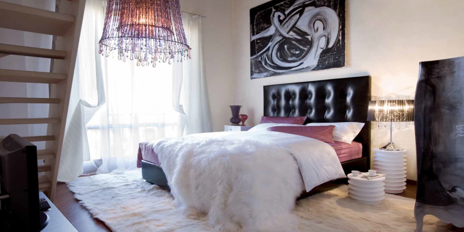 Double bed with high headboard Feeling, Moda