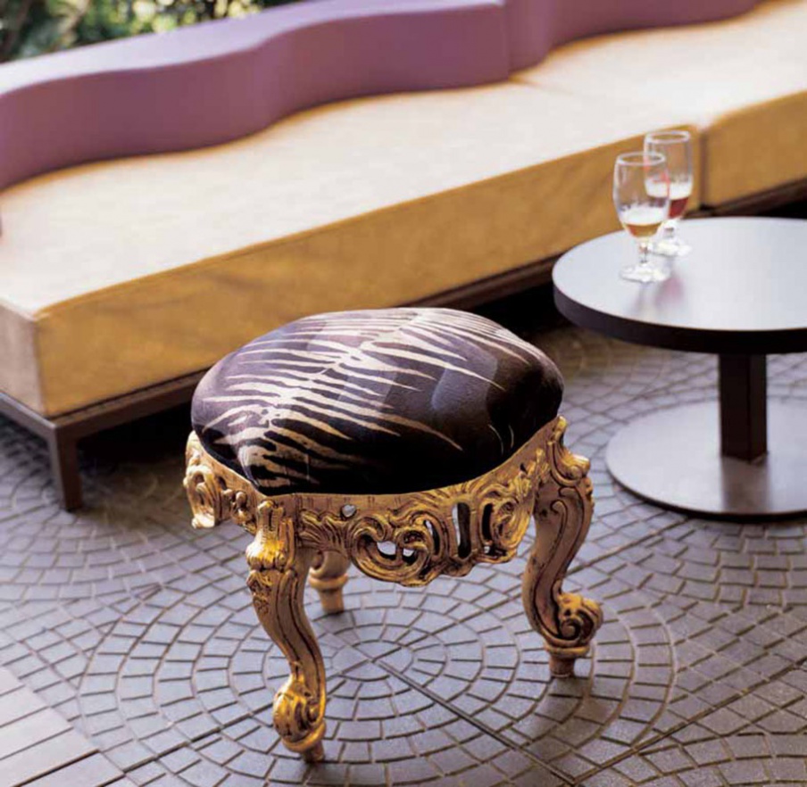 Pouf frame solid wood Loop, Moda