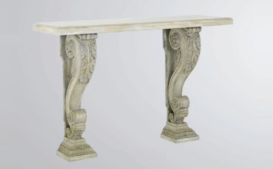 The console is made of solid wood, Chelini