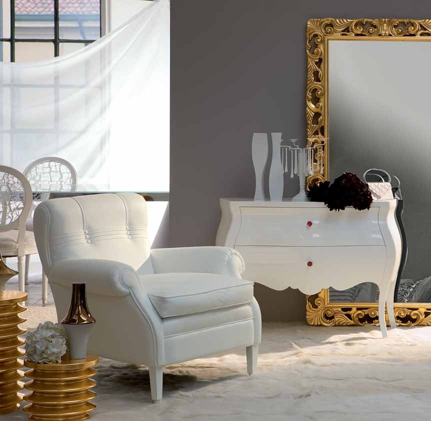 The chair frame is made of solid wood Misscherie, Moda