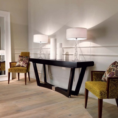 Chair with armrests Vend