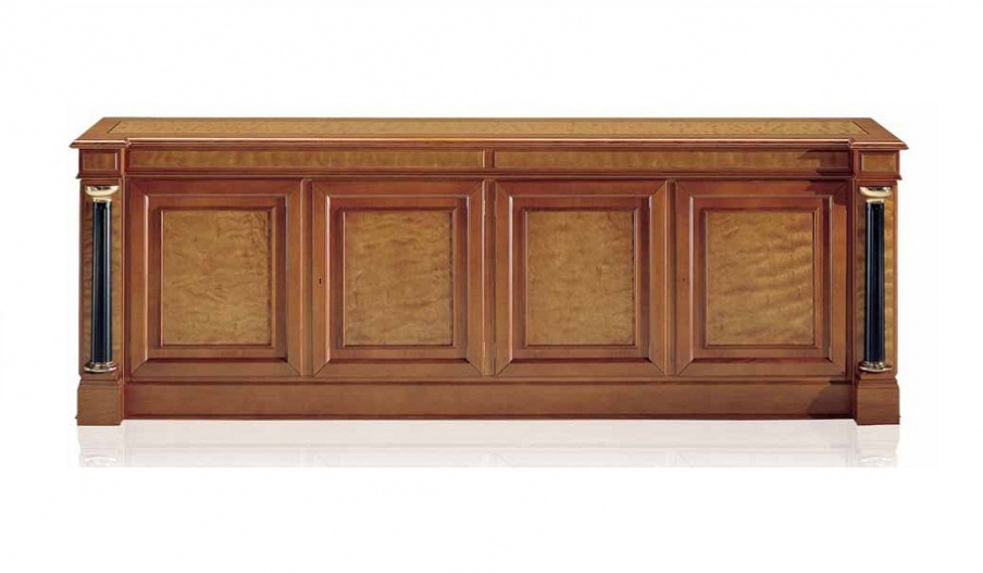 The low cupboard from the array, Elledue