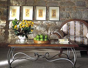 Coffee table - DOLFI