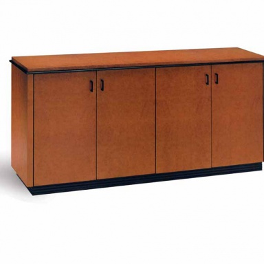 Cabinet low Queenelizabeth 