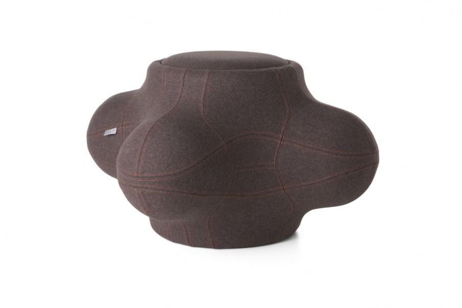 The pouf is a multifunctional Element 005, Moooi