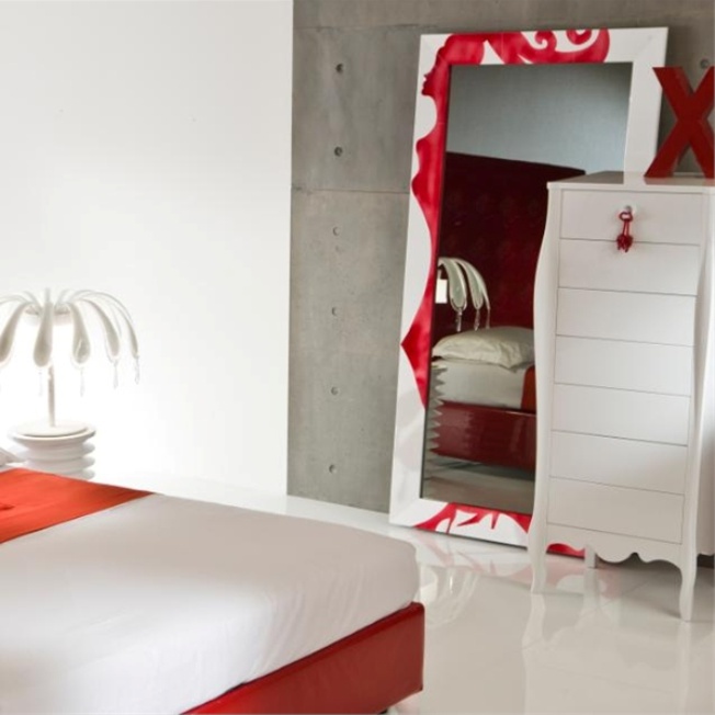 Floor mirror with designer d?cor W-Mir Fashion, Moda