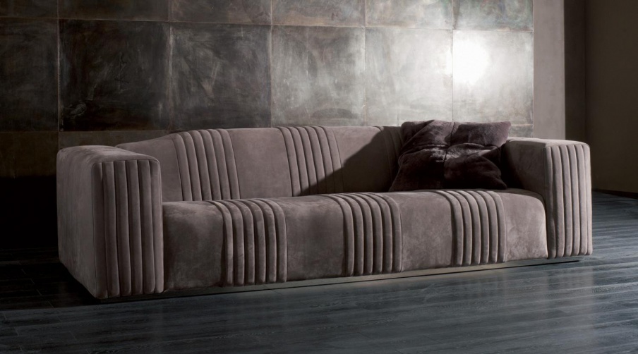 Sofa with low backrest and armrests Cadillac square, Rugiano
