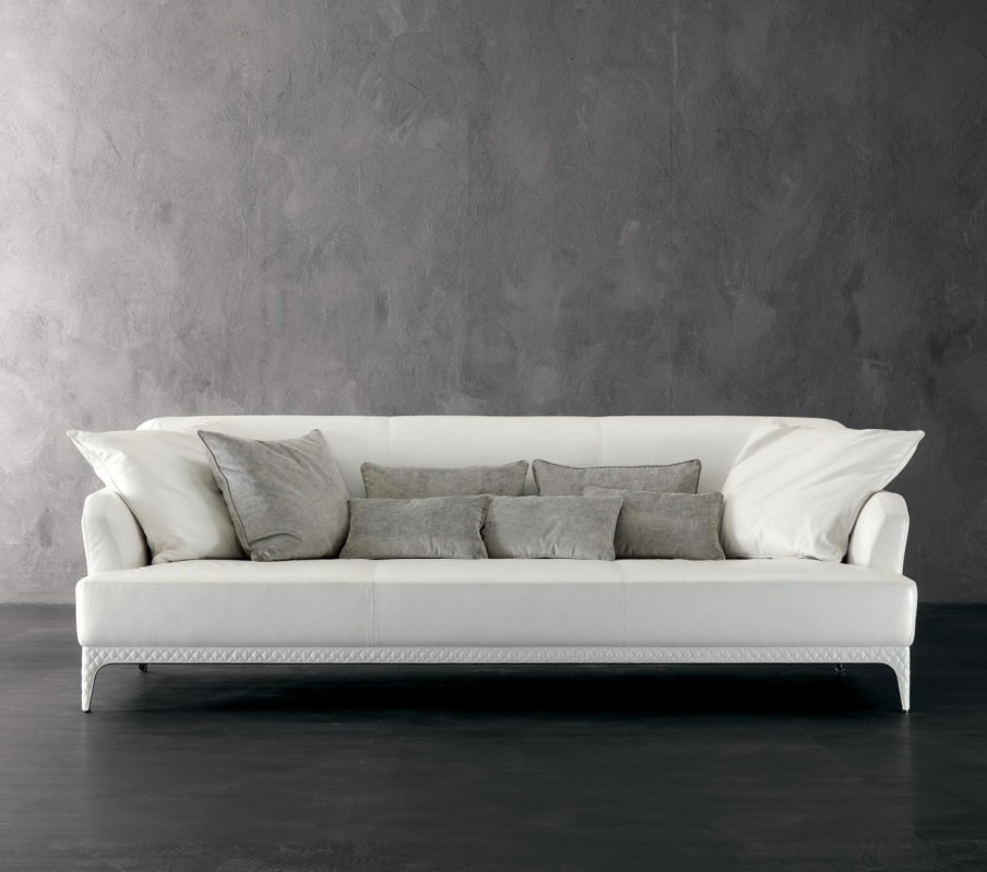 Oscar three seater sofa, Rugiano