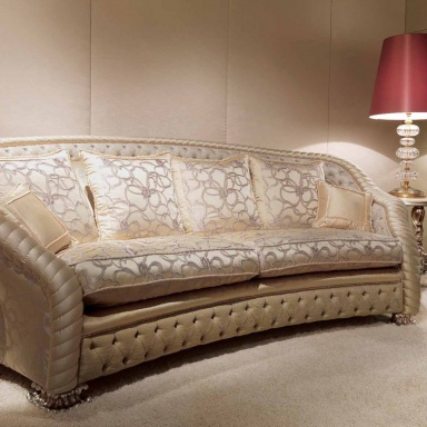 The semicircular sofa Elisir