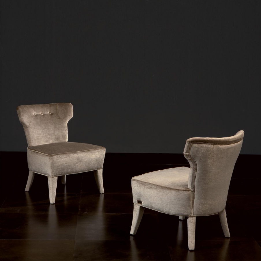 A chair without armrests Gitta, Rugiano