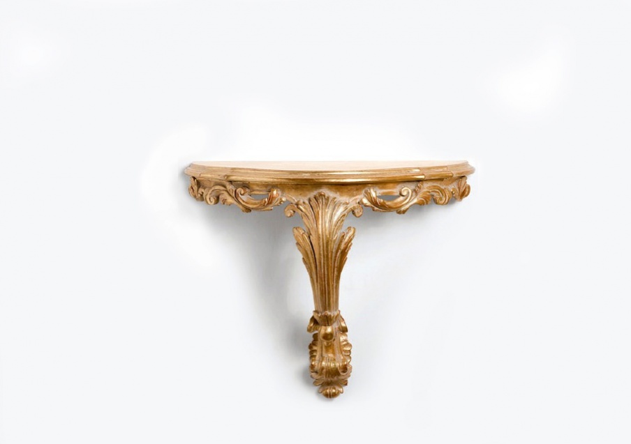 The console is made of solid wood, Chelini