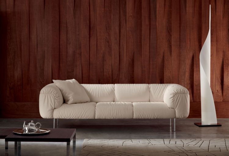 SOFA WITH METAL LEGS BEPOP LOW, POLTRONA FRAU