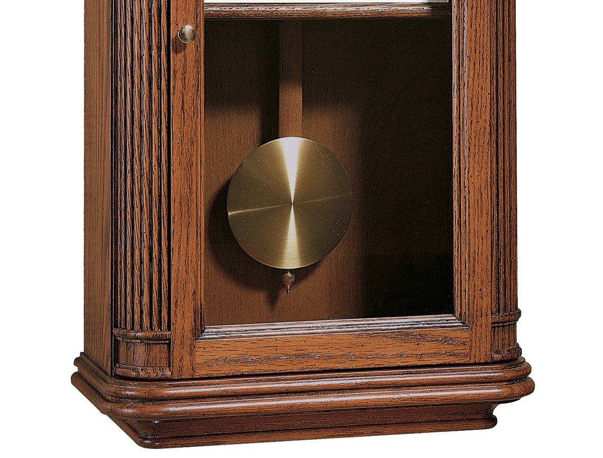 Sandringham wall clock with wooden frame, Howard Miller Luxury