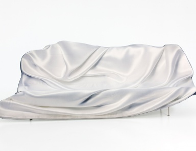 Three-seater sofa on a metal frame Draped, Moroso