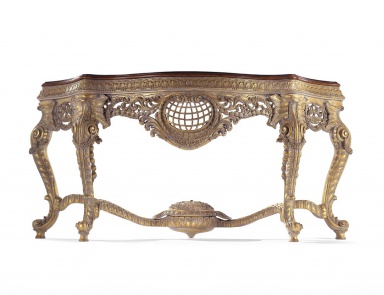 The console is natural wood Jumbo Collection