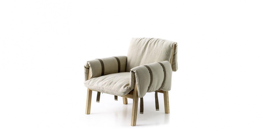 Armchair in fabric Strapped, Moroso