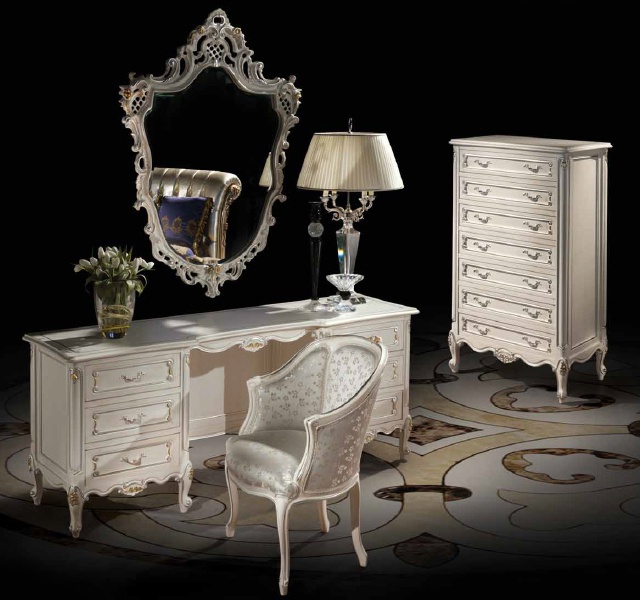 DRESSING TABLE MADE FROM NATURAL WOOD, EZIO BELLOTTI