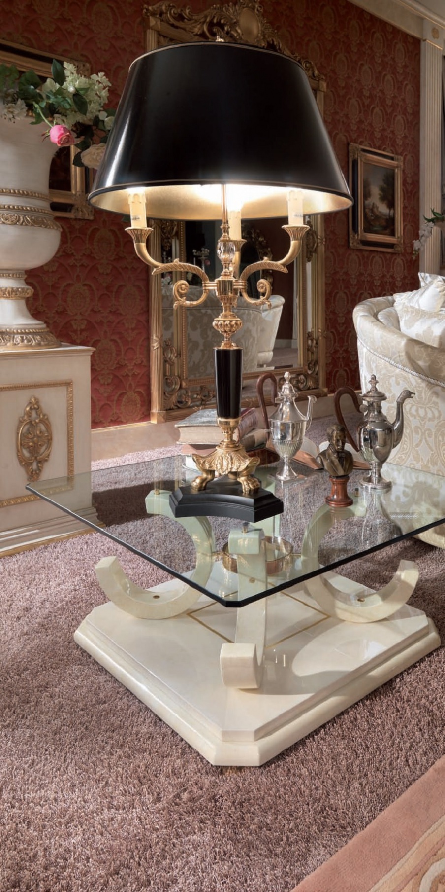 Pridivannogo table solid wood Idra, Turri. 