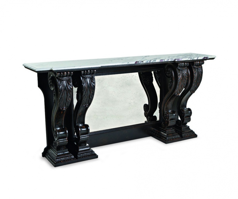 The console is natural wood Roberto Giovannini, Roberto Giovannini