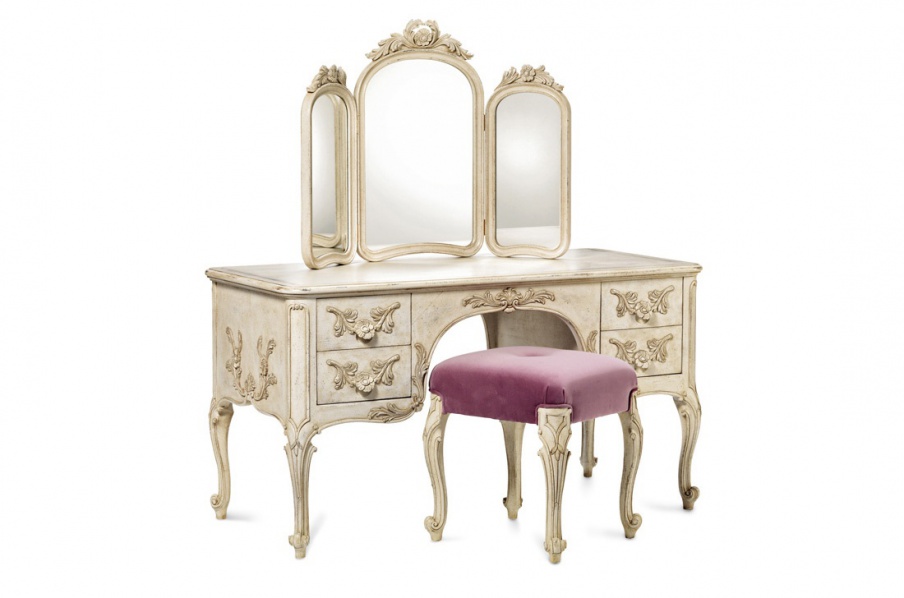 Dressing table by Roberto Giovannini