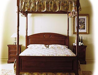 Bed with high headboard - DOLFI