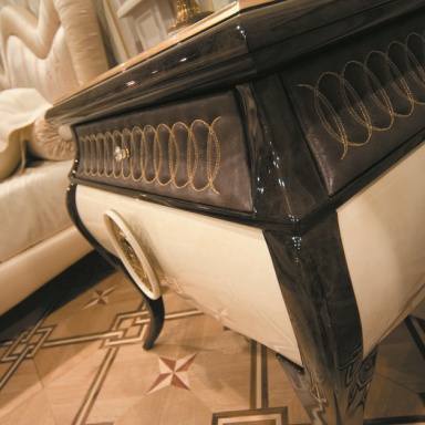 Versailles Nightstand 