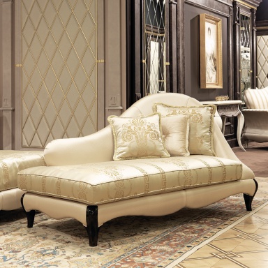 The Versailles Daybed 