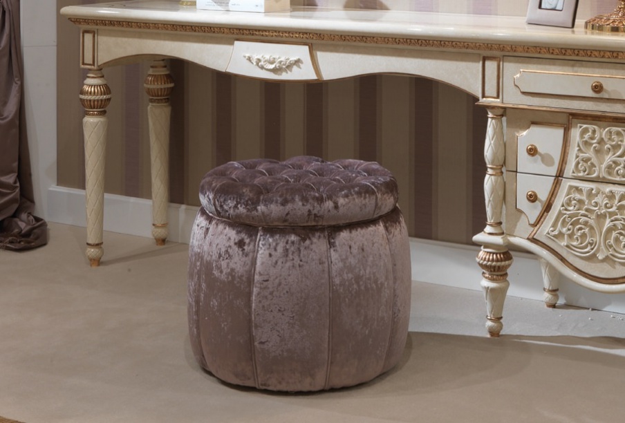 Stool round upholstered fabric Bovary, Turri 