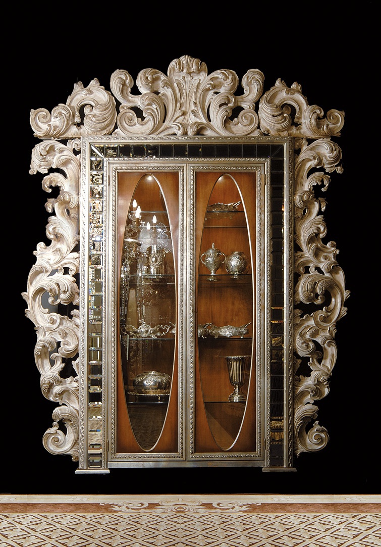 Showcase natural wood Jumbo Collection