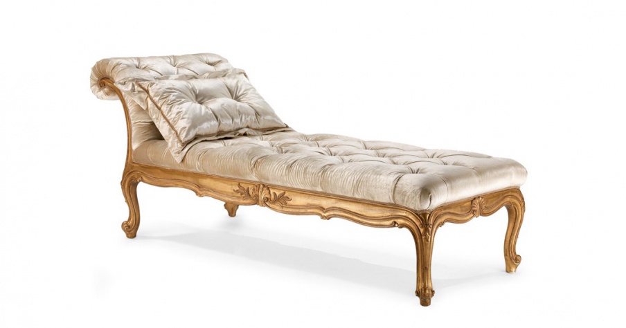 Couch made of natural wood by Roberto Giovannini