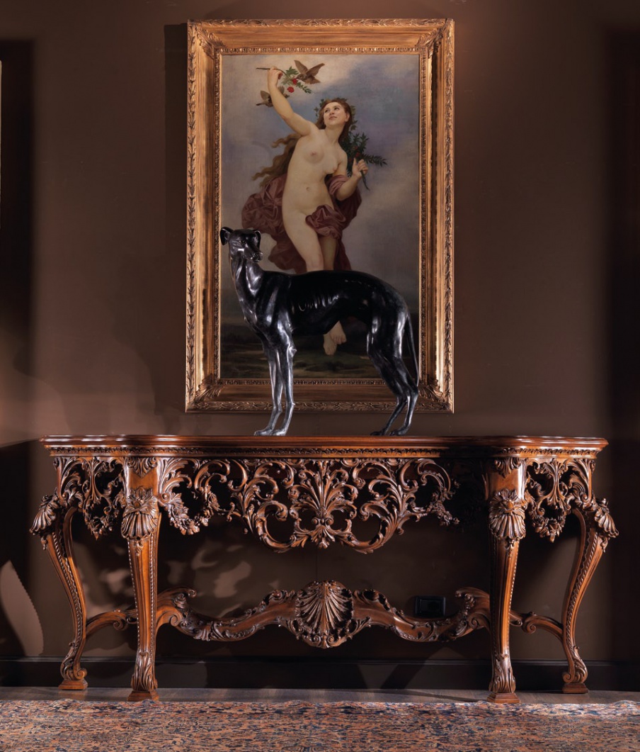 The console is natural wood Jumbo Collection