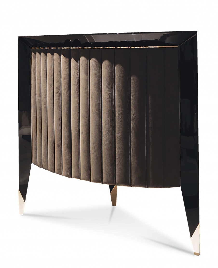 The console corner on a frame of wood Orion, Turri