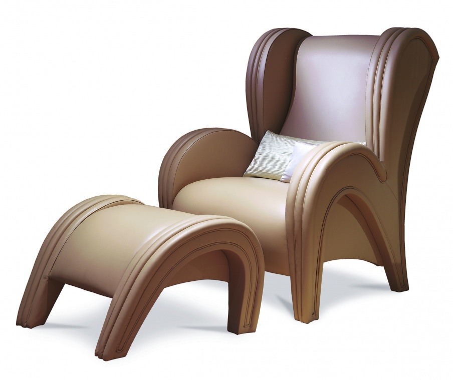 Chair with Ottoman for the feet of Orion, Turri