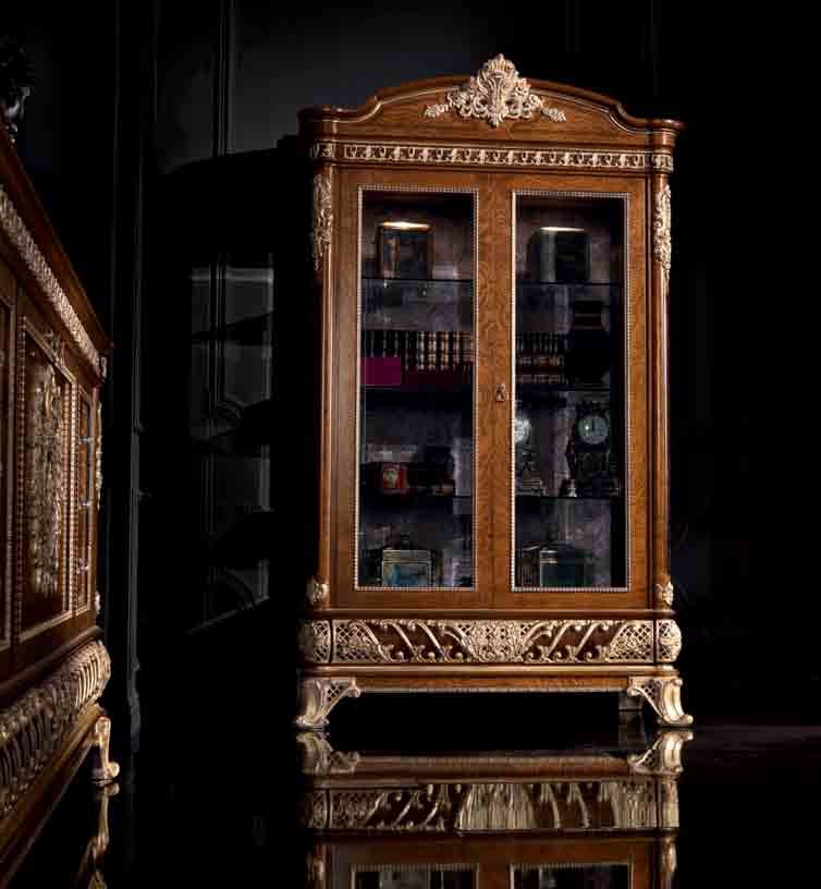 Showcase natural wood Jumbo Collection