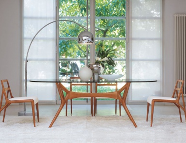 A chair with an elongated seat and original backrest, Arianna - Porada